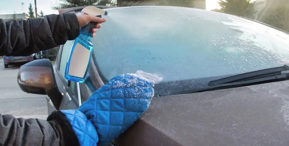 How to Keep Windshield from Freezing While Driving (9 Ways)